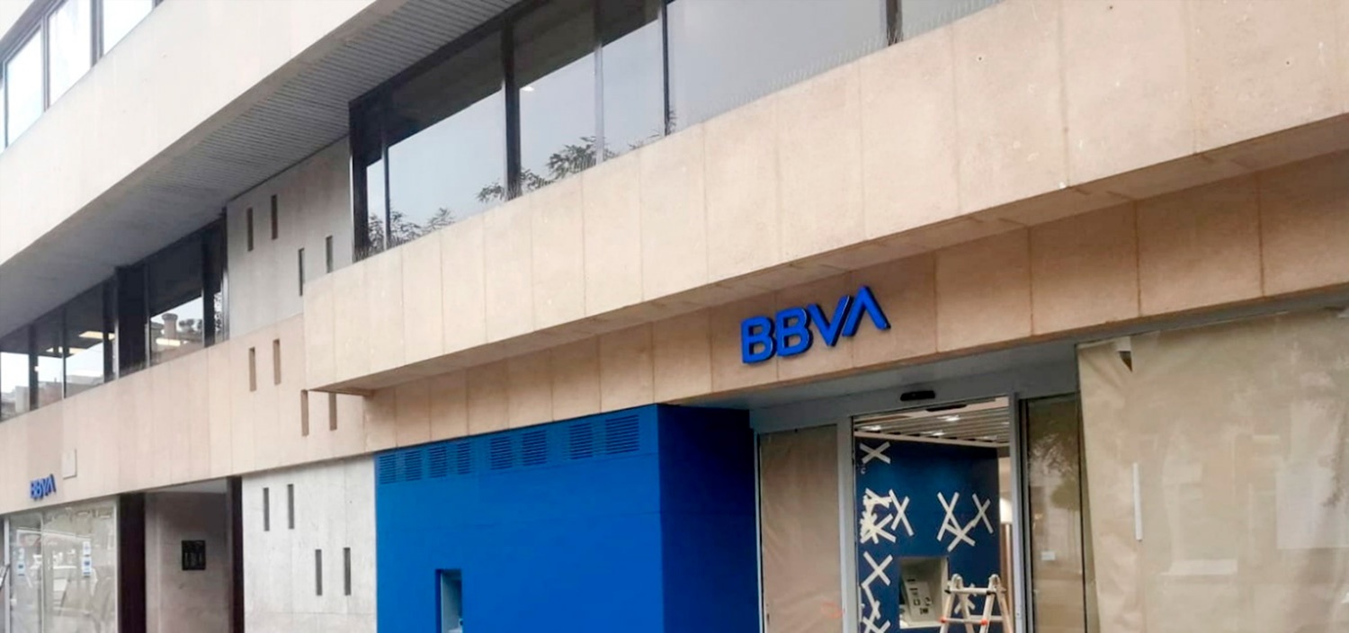 JFD EMPRESA DE NETEJA A GRANOLLERS I BARCELONA COL·LABORA AMB LA NETEJA A LES NOVES OFICINES DE L’ENTITAT BANCÀRIA BBVA A LA PROVÍNCIA DE TERRAGONA