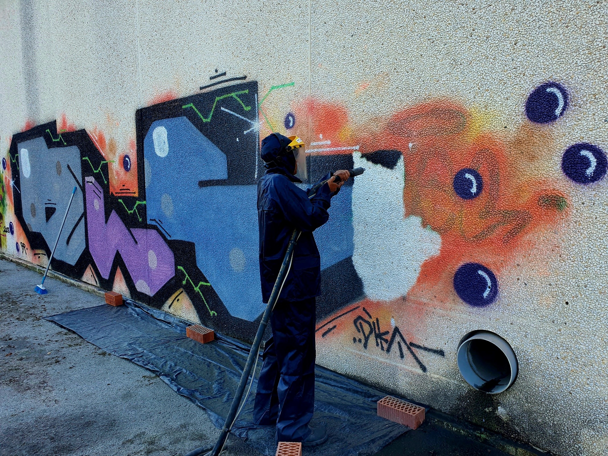 JFD EMPRESA DE NETEJA DE GRAFITIS A BARCELONA